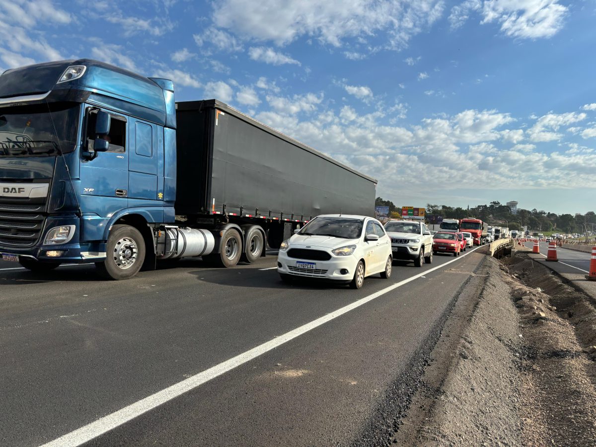 CCR conclui novo asfalto entre as pontes seca e do Taquari, em Lajeado