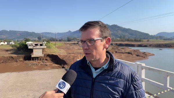 Prefeito de Travesseiro pede celeridade na reconstrução de ponte