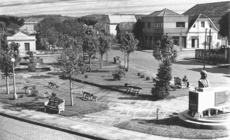 A Praça Gaspar Silveira Martins