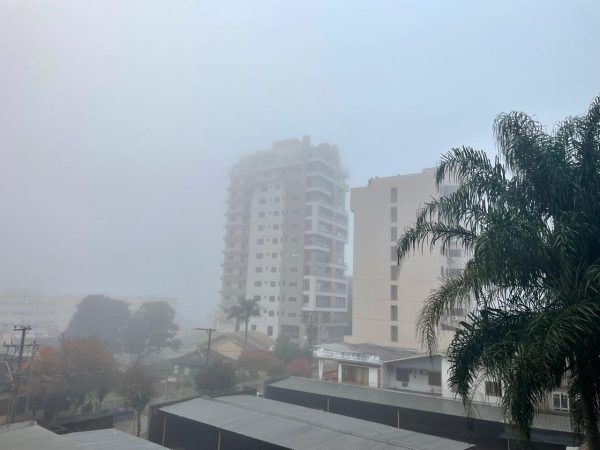 Ingresso do ar seco e frio garantem melhora do tempo à região