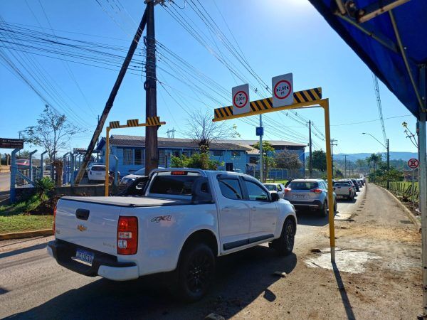 Lajeado conclui instalação de limitador em direção à Ponte de Ferro