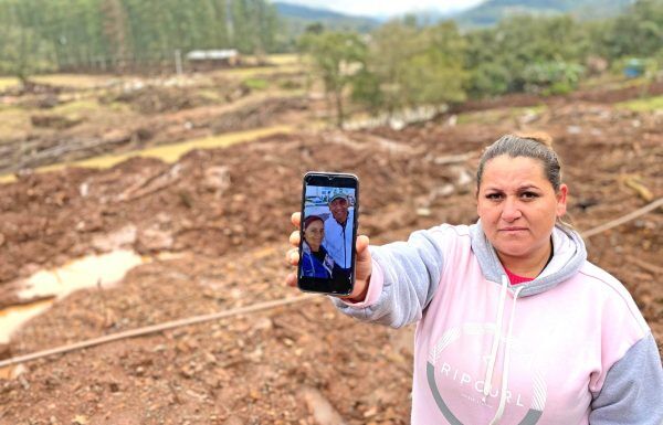 “Tentamos encontrar respostas, a gente tem que aceitar, mas é difícil”