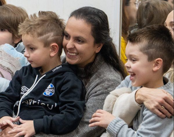 Ceat celebra Dia das Mães com meditação e homenagem