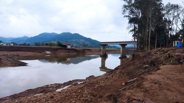 Estrutura restante da ponte entre Travesseiro e Marques de Souza terá que ser implodida