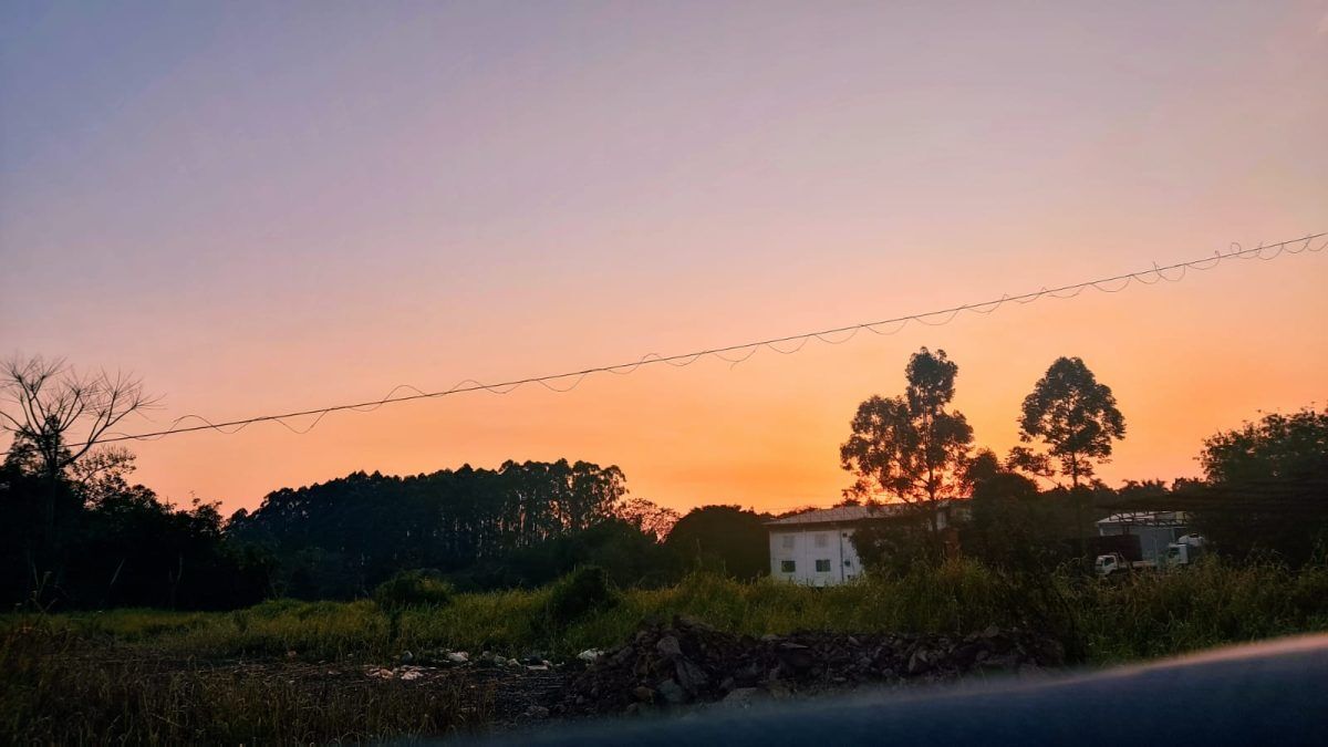 Sol predomina nesta terça e temperatura chega aos 26ºC