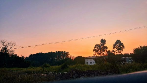 Sol predomina nesta terça e temperatura chega aos 26ºC