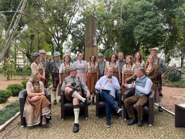 Grupo Folclórico de Estrela prepara monumento em homenagem aos imigrantes alemães