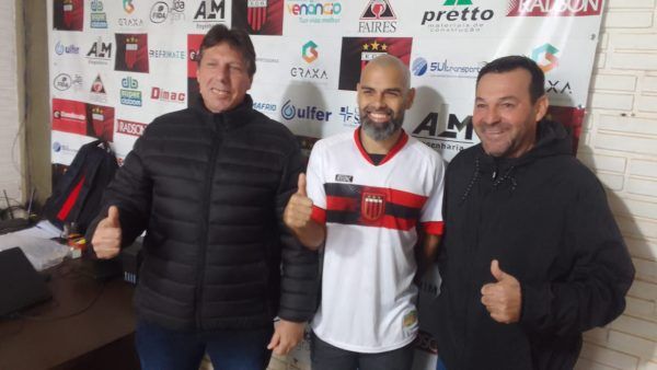 Alexandre Bindé será o treinador do Guarani em 2024