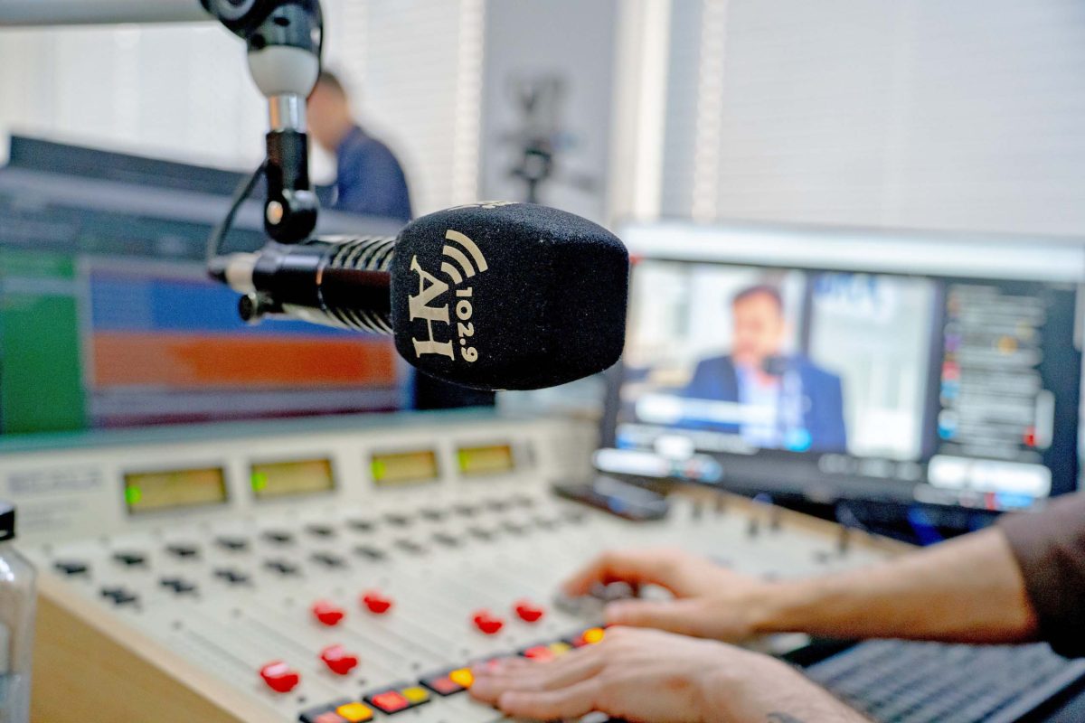 Rádio A Hora encerra sequência de debates nesta semana