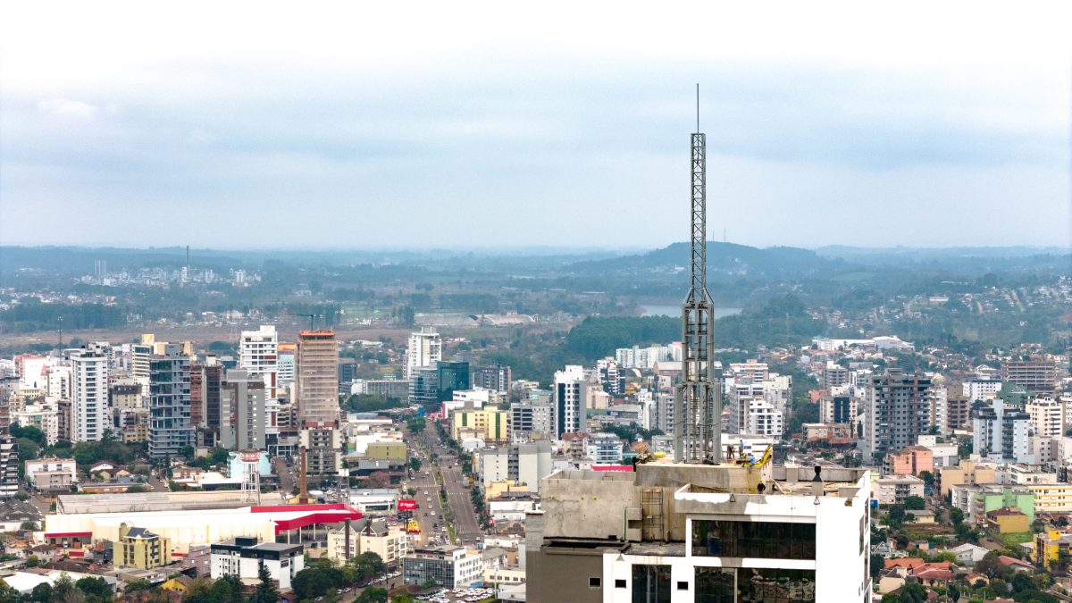 Lyall entrega prédio mais alto do RS em setembro 