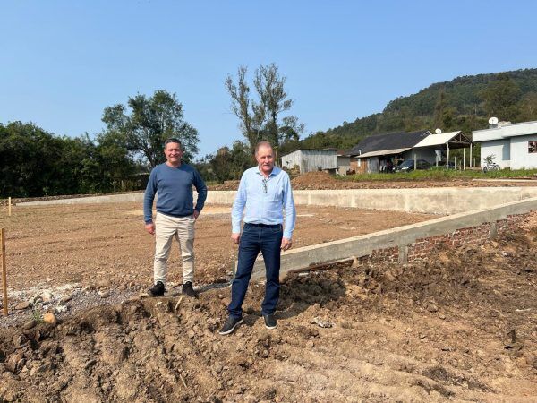 Nova praça de Forquetinha é construída no Loteamento Troller