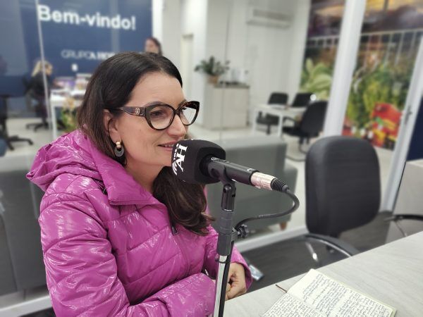 “Dia dos pais é muito além de celebrar os laços sanguíneos”, diz Raquel Cadore