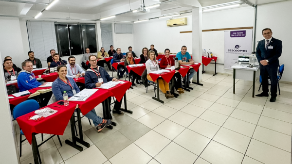 Colaboradores iniciam treinamentos sobre liderança, gestão e produtividade