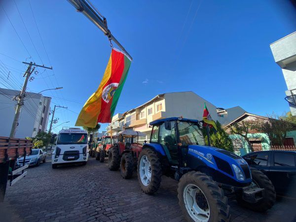 Tratoraço toma ruas centrais de Venâncio Aires