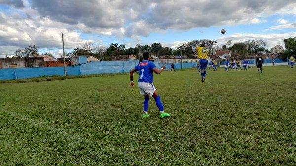 Complemento da primeira rodada tem poucos gols