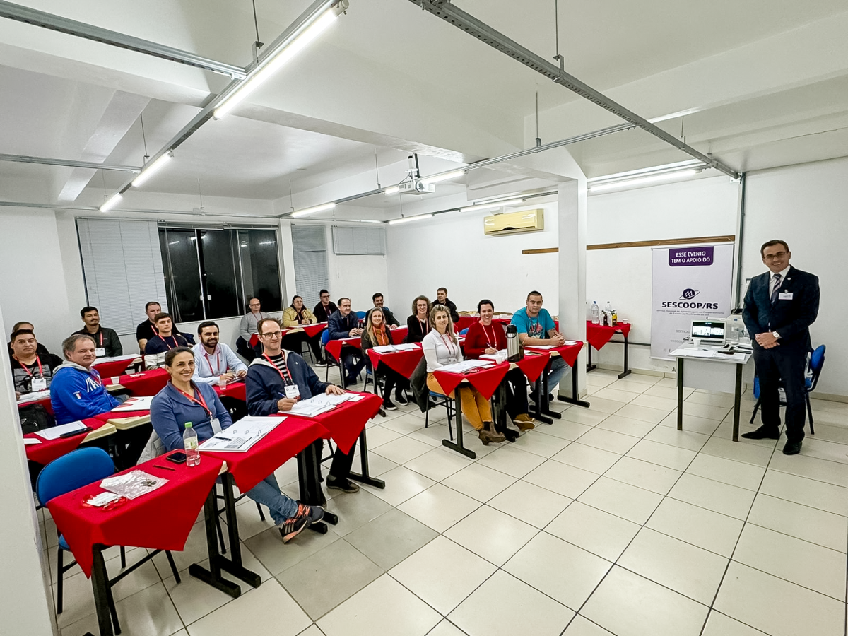 Liderança, gestão e produtividade pautam treinamento