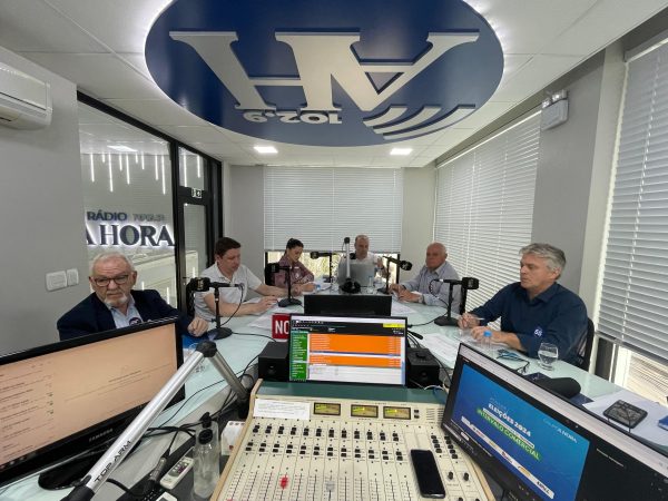 Assista ao debate com candidatos de Teutônia