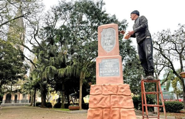 Monumentos da Praça da Matriz resgatam história da cidade