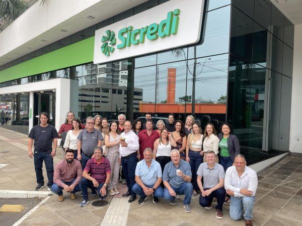 Comitiva mineira visita estrutura gaúcha da Sicredi Integração RS/MG