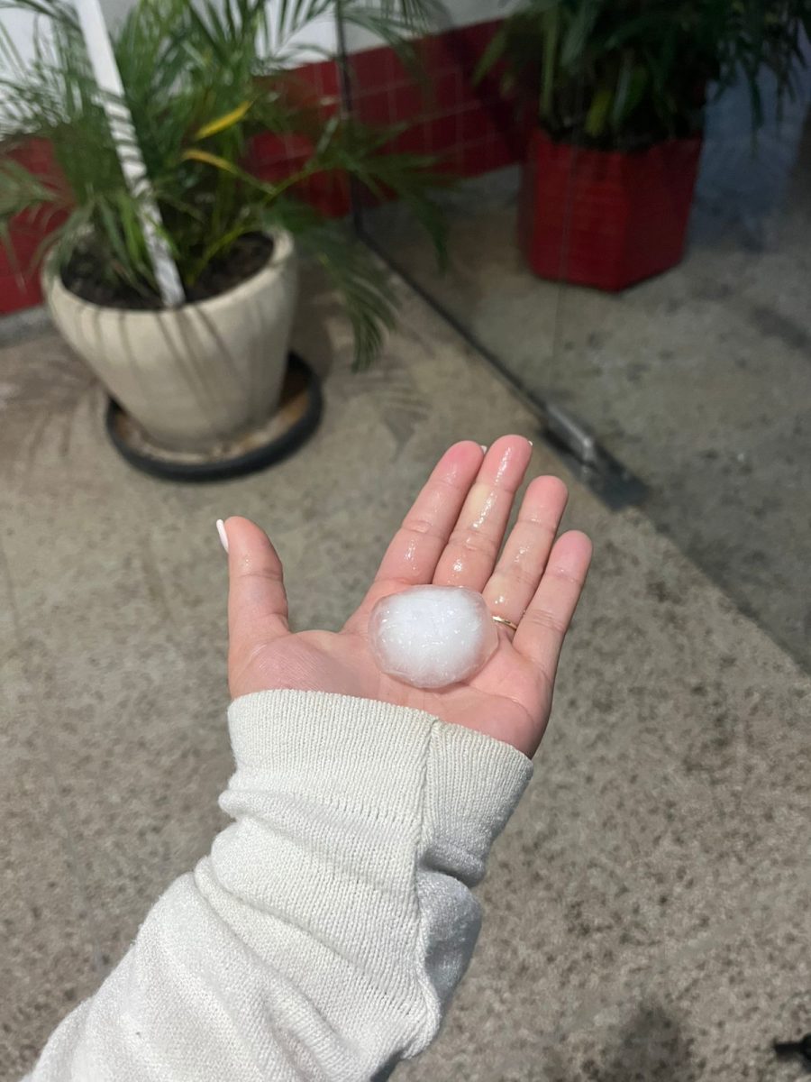 Vale do Taquari registra granizo no amanhecer desta quinta-feira