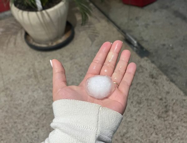 Vale do Taquari registra granizo no amanhecer desta quinta-feira