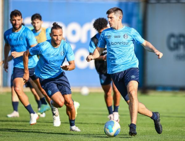 Novamente sem Renato, Grêmio recebe o Flamengo na Arena