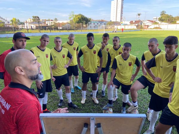 Em primeiro amistoso, Guarani goleia equipe de Lajeado