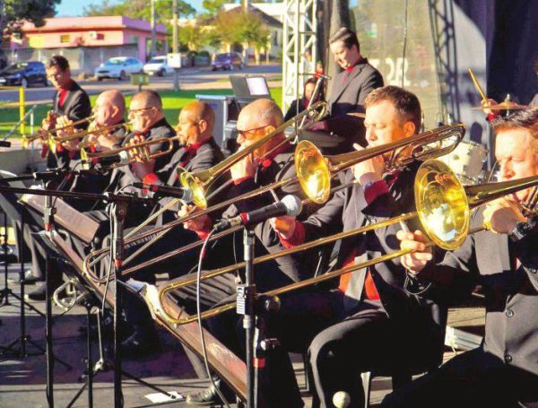 Orquestra Bom Retiro do Sul se apresenta no Circuito dos Vales/Omega