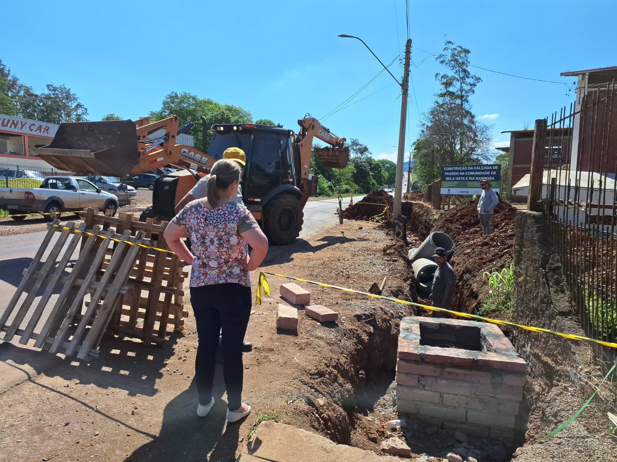 Calçada entre Bela Vista e Rui Barbosa vai ter dois quilômetros