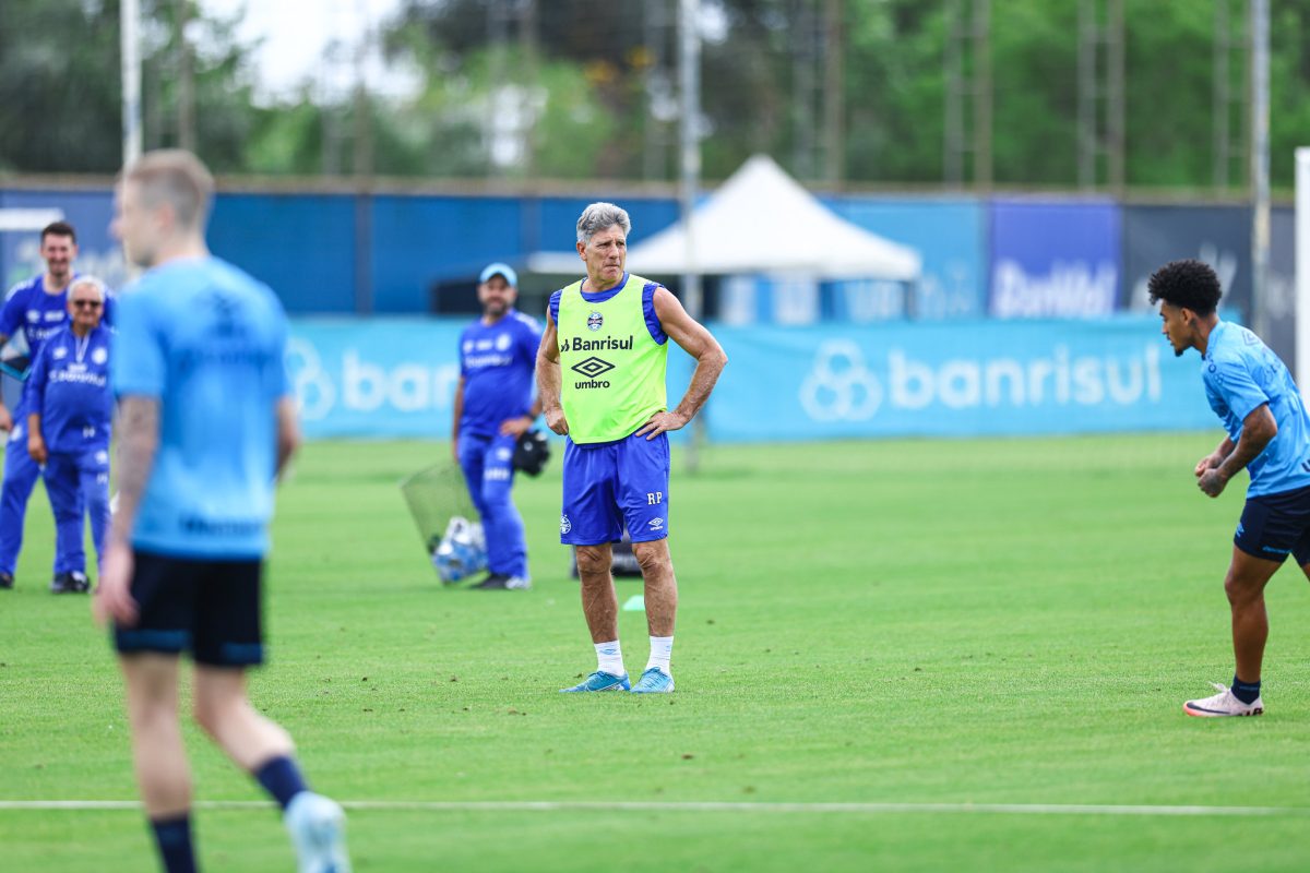 Grêmio recupera última das partidas adiadas