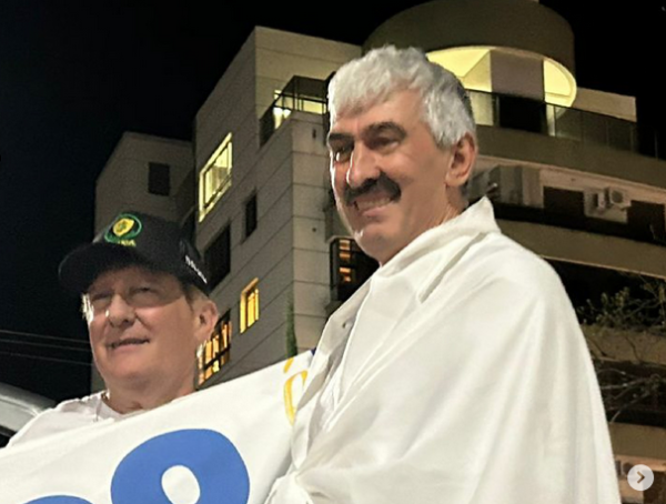 Xico e Nadir se reelegem e renovam compromissos