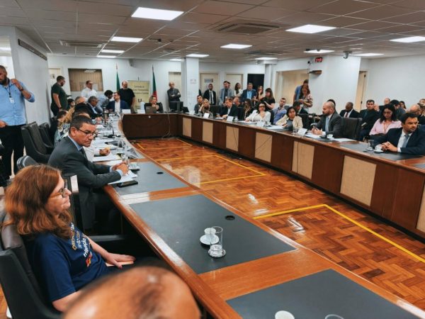 Governo detalha orçamento de 2025 na Assembleia Legislativa