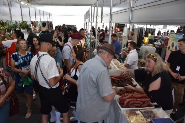 Feira da Agricultura Familiar bate recorde de vendas na 39ª Oktoberfest