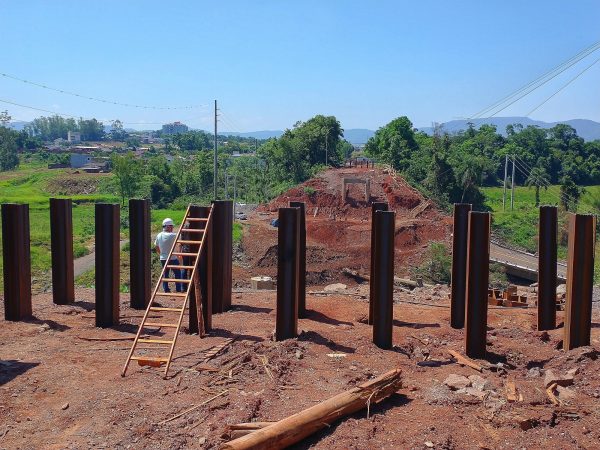 EGR conclui instalação das estacas cravadas na ponte da ERS-130