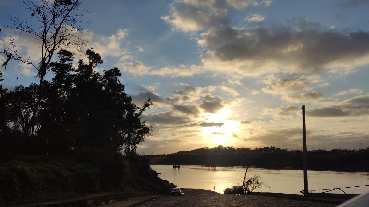 Tempo firme e o sol retornam nesta quinta