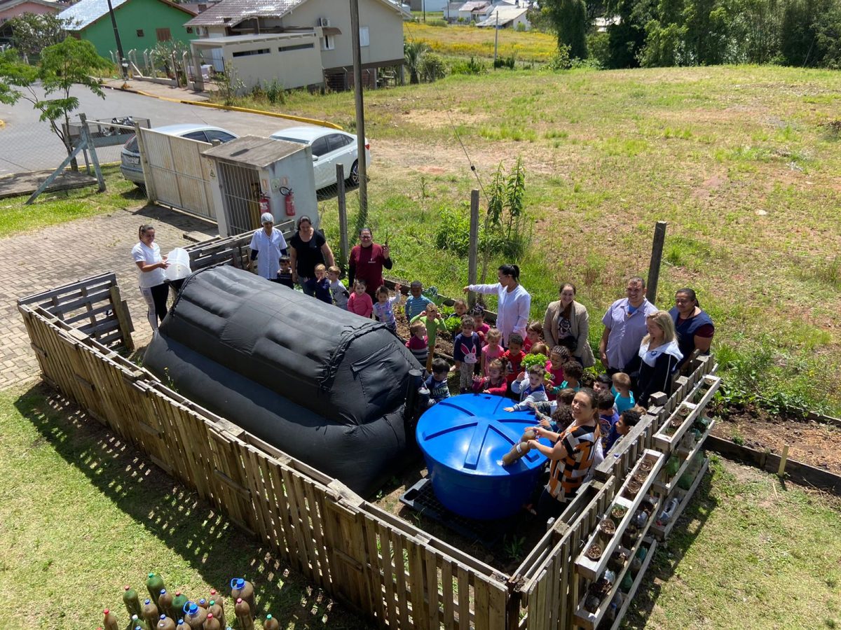 “Programa Biodigestores nas Escolas” está entre os projetos finalistas da Famurs