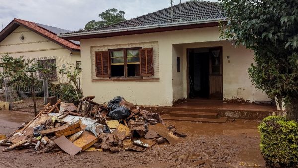 Pix solidário será dividido entre famílias atingidas pela enchente de maio