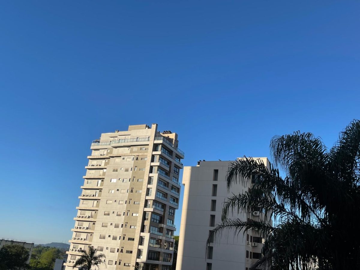 Tempo firme e sol predominam no Vale neste domingo