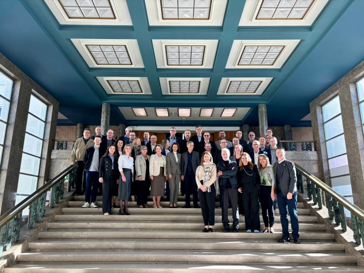 Diretores do Ceat participam de seminário em Portugal