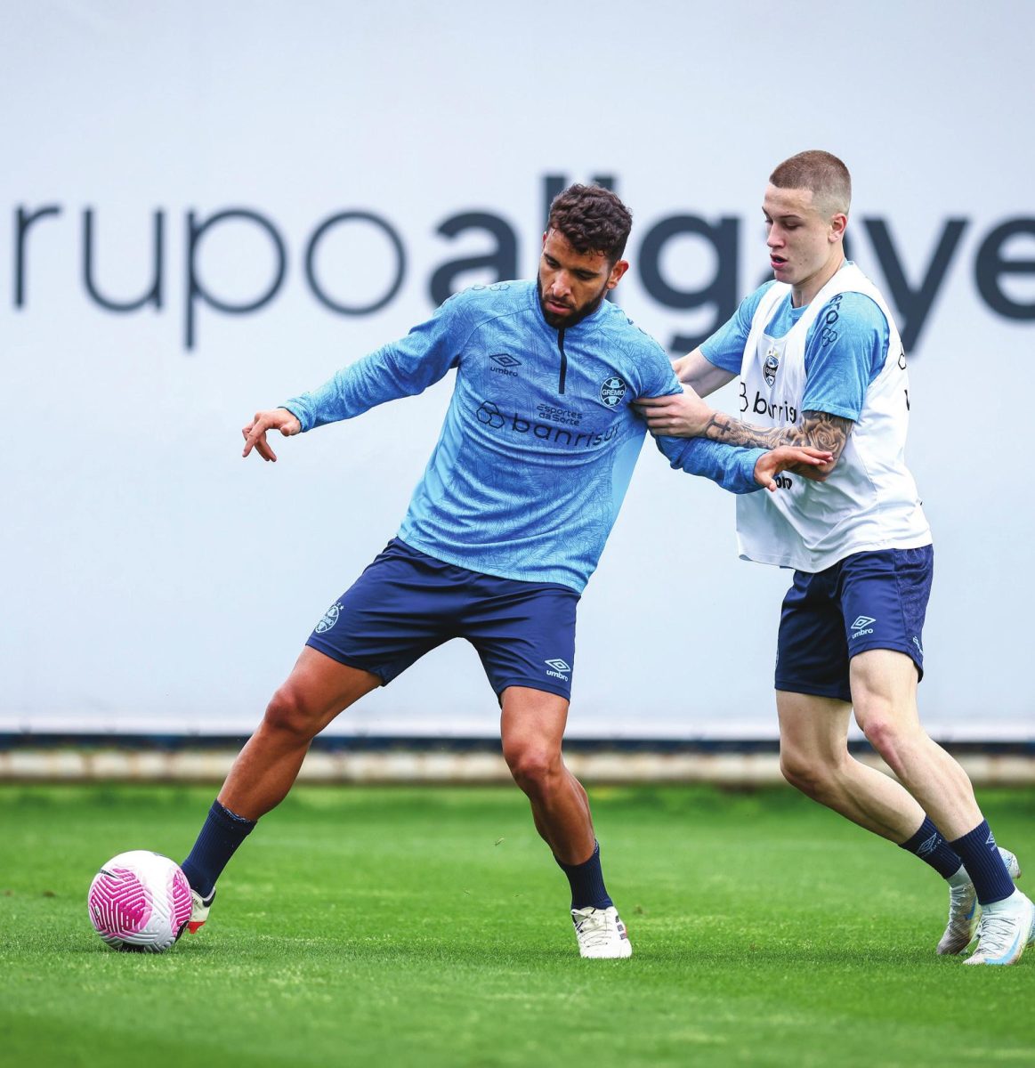 Grêmio tenta se distanciar de vez do Z4