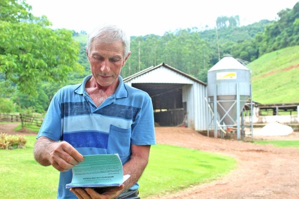 Mudanças na emissão de notas desafiam agricultores no Vale