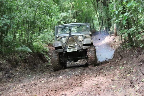 Jeep Clube Forquetinha organiza 21ª Trilha das Bromélias