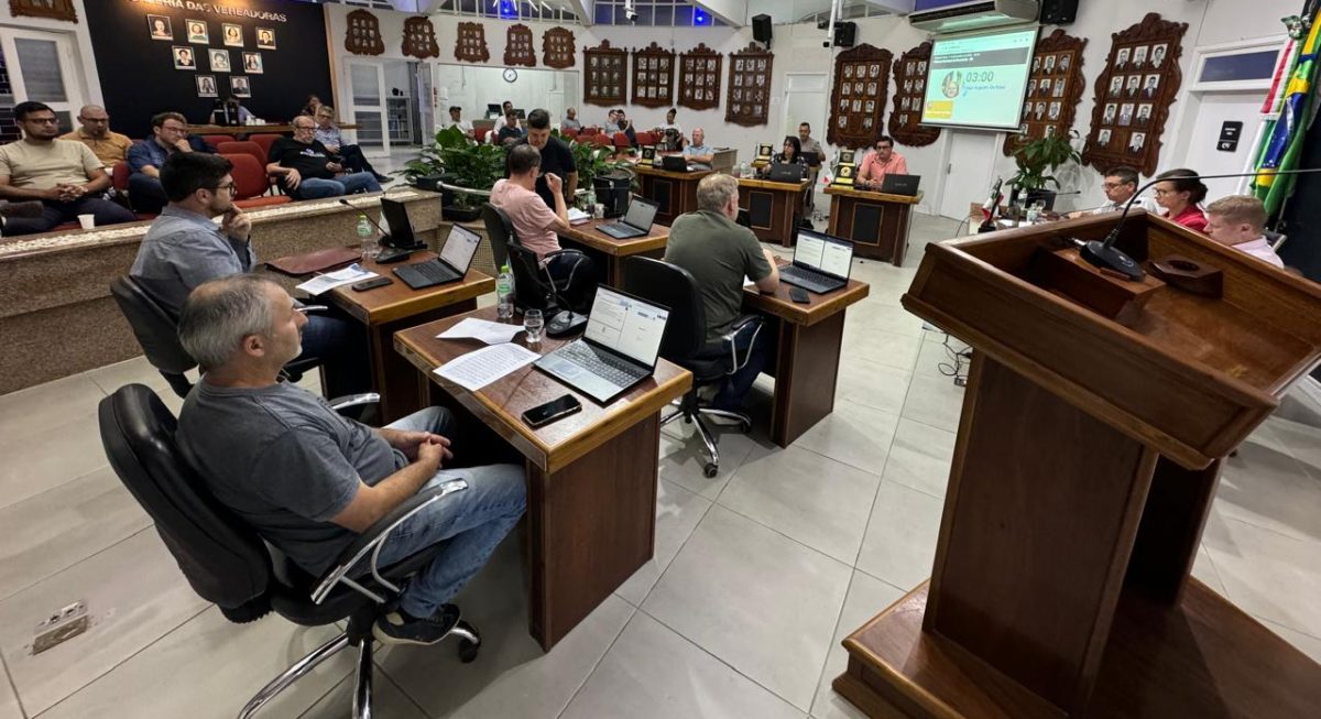 Encantado homenageia 13 pessoas com os títulos de Cidadão Honorário e Benemérito