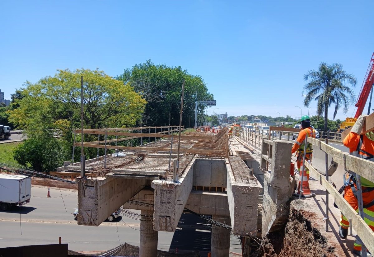 Obras no viaduto interditam tráfego na BR-386 nesta madrugada