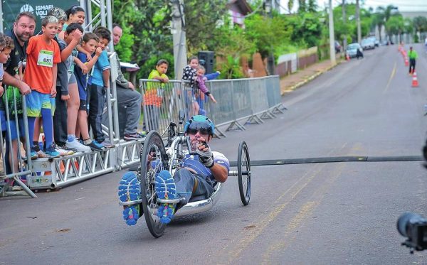 Santiago Running promove corrida inclusiva