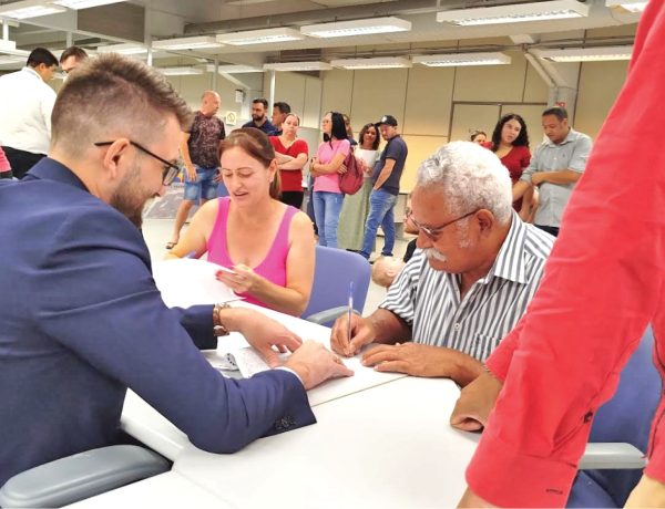 Governo federal espera entregar 100 casas até o fim do ano