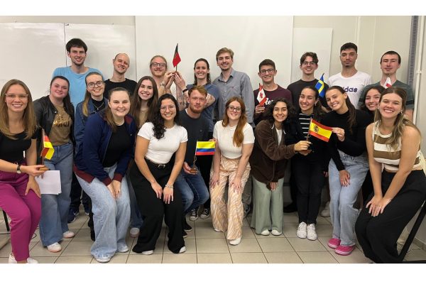 ERI realiza encontro com estudantes que farão intercâmbio em 2025