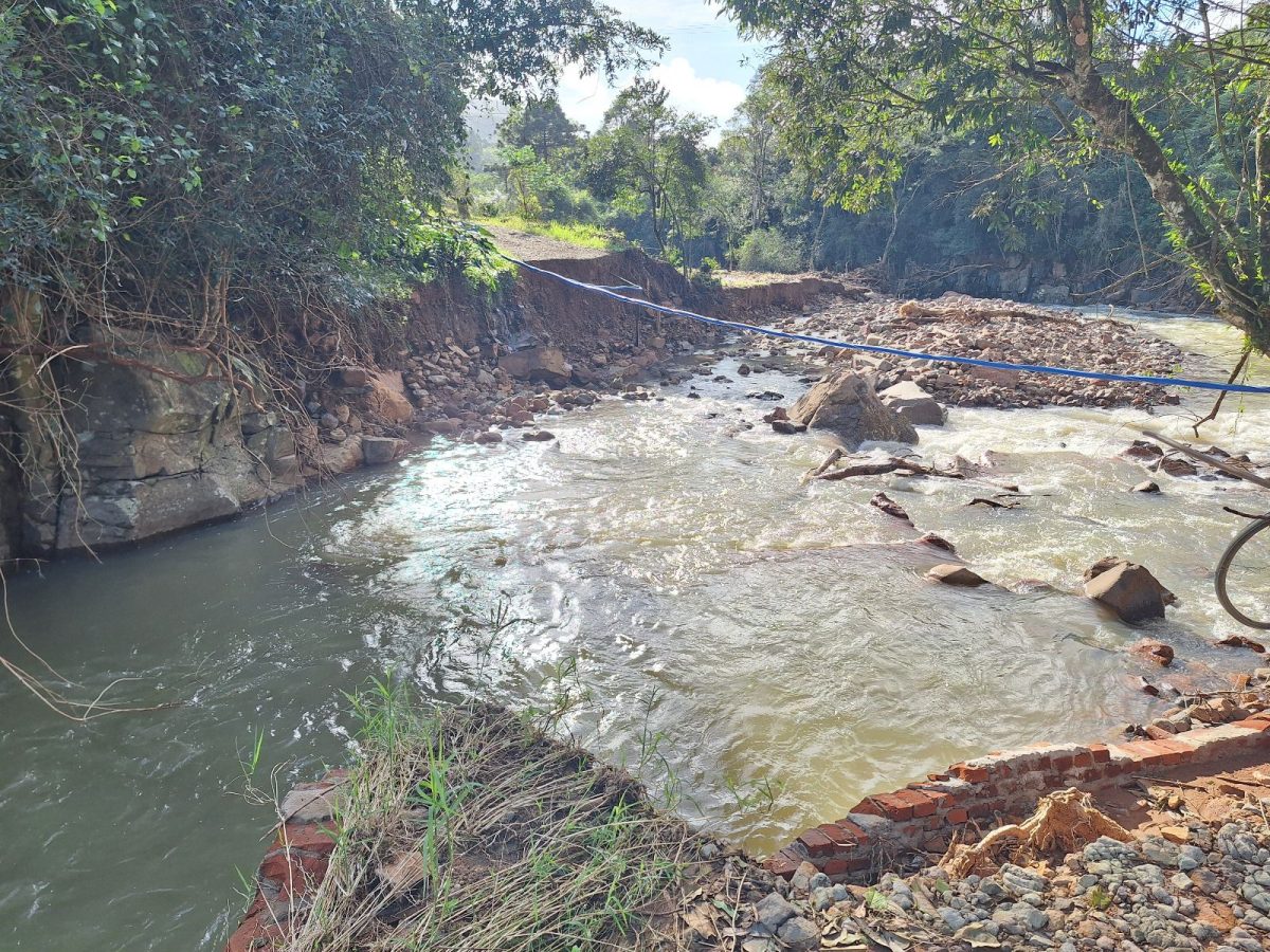 Comunidade de Pinheirinho terá nova ponte