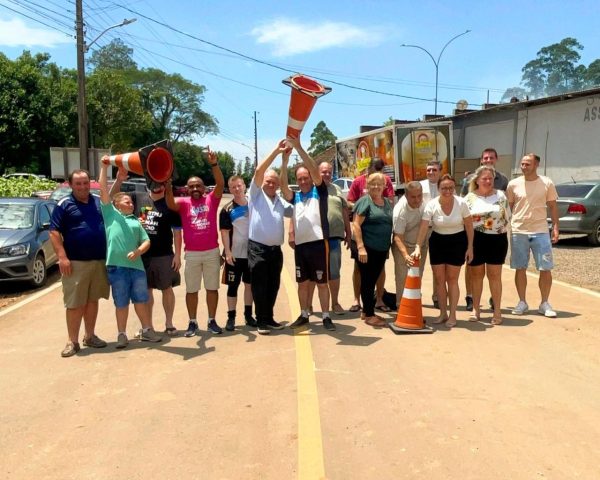 Pavimentação asfáltica em Linha Santana é inaugurada