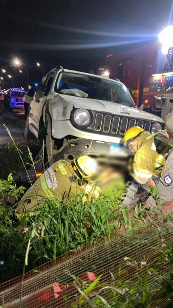 Adolescente envolvido em acidente e furto de veículo segue em estado grave